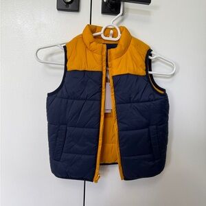 Janie and Jack Boys Reversible Yellow and Navy Puffer Vest size 3-4